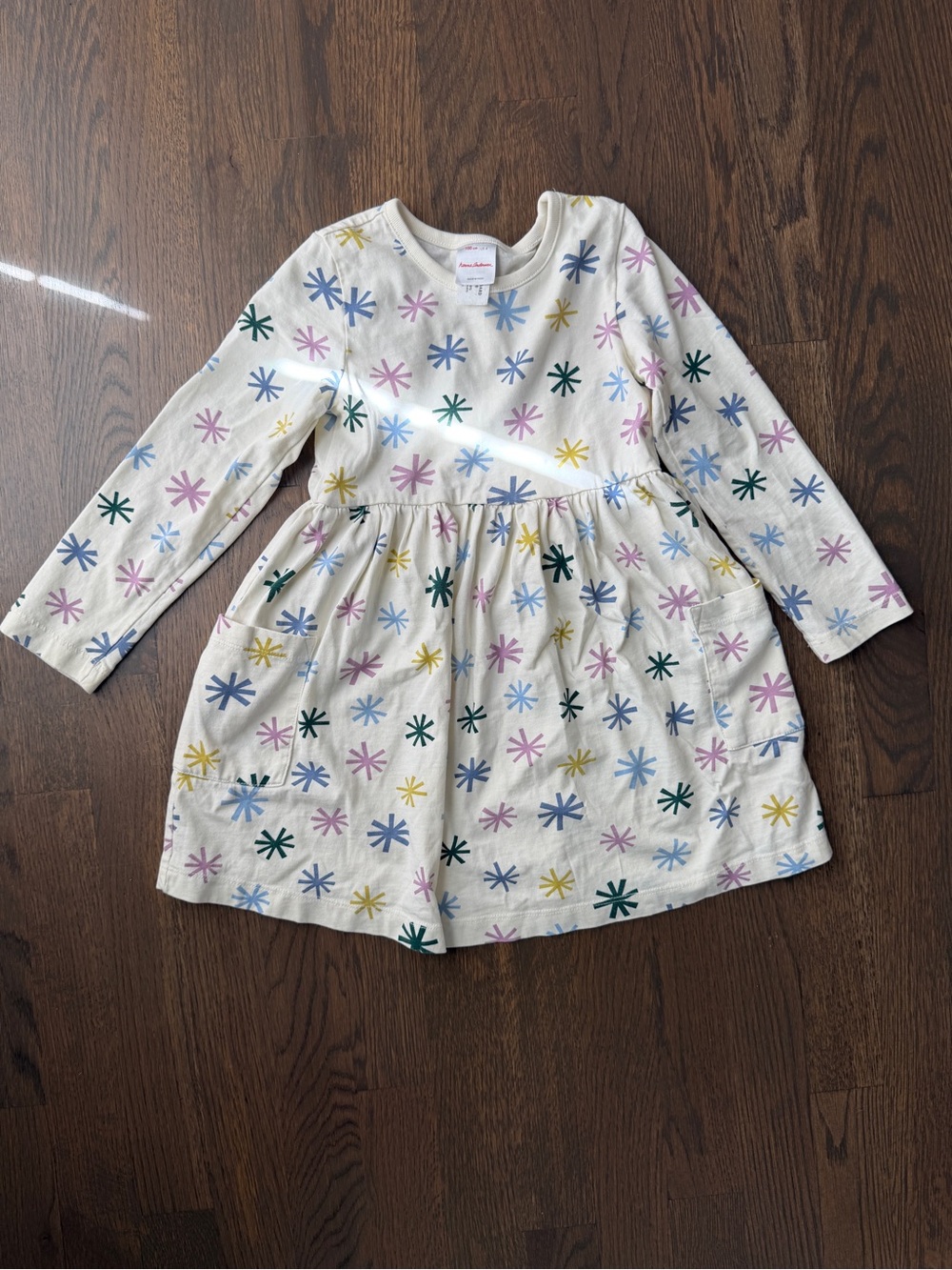 Hanna Andersson Cream Starburst Print Long-Sleeve Dress